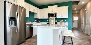 New Construction Townhouse near Bethany New Construction Townhouse near Bethany Gallery 6