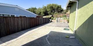 3-Bedroom, 1-Bathroom Home with Large Yard & Garage in South San Francisco Gallery 15