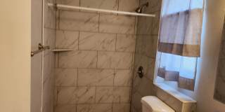 1 BR 1 BATH FULL REMODEL UPPER UNIT FREE RENT OAC Gallery 12
