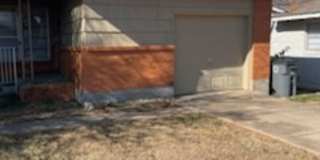 NICE HOME IN THE RIDGECREST AREA. PETS NEGOTIABLE WITH OWNERS APPROVAL Gallery 10