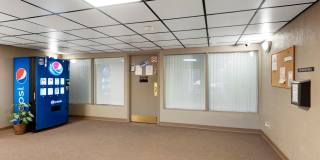 Large 1 & 2 Bedrooms available, PET FRIENDLY! Gallery 131