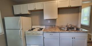 1 Bedroom home with garage! Gallery 8