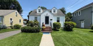 16 Raymond Street Gallery 1