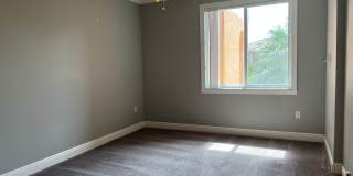 Georgeous College Town 2/2 split floorplan Gallery 7