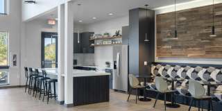 Edgewater at the Cove Gallery 17