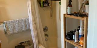 Spacious 2 bed/3 bath Home near Switchyard Park! Gallery 27