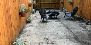 1115 W Lombard St Gallery 1