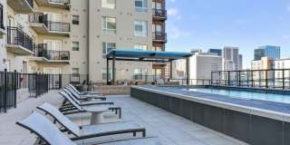 Arapahoe Square Gallery 22