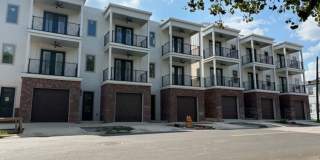 Luxury Townhome Gallery 1