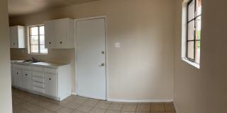5140 Tropicana Gallery 6