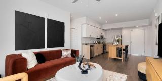 805 Riverfront Gallery 17