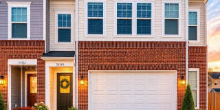 24640 GREYSTEEL Square Gallery 1