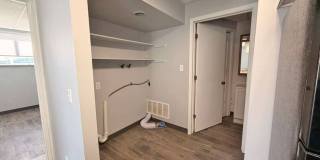 2254 S Riverside Drive Gallery 7