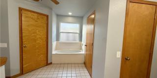 510 College Place Gallery 22