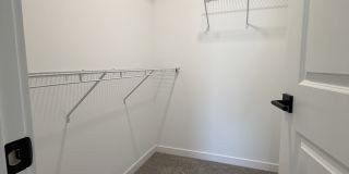 71 Woodsdale Place Southeast Gallery 21