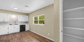 703 SE Sullivan Dr - COMING SOON! Gallery 6