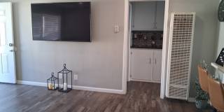 11519 Cedar Avenue Gallery 3