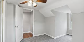 4 Bedroom/1 Bathroom Home with Fenced Yard Available in SE Roanoke! Gallery 28