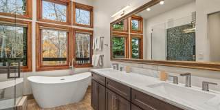 140 Forest Lane Gallery 15