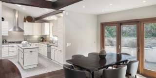 105 North Glenroy Avenue Gallery 10
