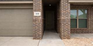 Fresh, Modern & Spacious in Desirable Willowbend Fresh, Modern & Spacious in Desirable Willowbend Gallery 1