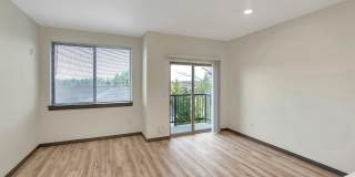 Viero Apartments - 13521 97th Ave E Viero Apartments - 13521 97th Ave E Gallery 20
