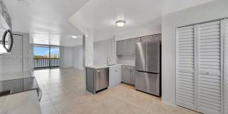 117 Lake Emerald Dr Gallery 3