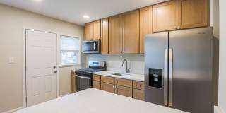 1500 Pentwood Road Gallery 13