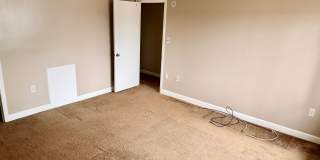 9282 ADELPHI Road Gallery 9