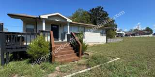 Charming 3-Bedroom Home Gallery 1