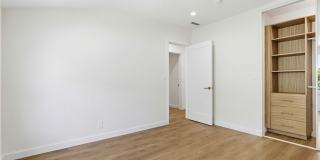 5440 Alcove Gallery 23