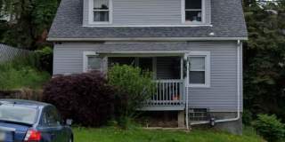 Adorable 3 Bedroom Home for RENT in Beechview Adorable 3 Bedroom Home for RENT in Beechview Gallery 1