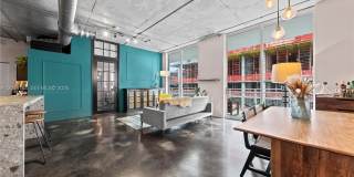 444 NE 30th St Gallery 7
