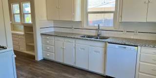 Charming 3 Bed / 2 Bath Home in the Tower District Gallery 9