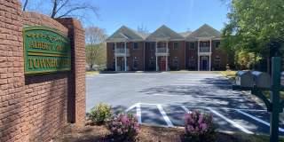 819 John B White Sr Blvd Gallery 1