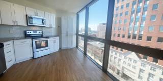 Red Oak at 875 Elm Street Gallery 2