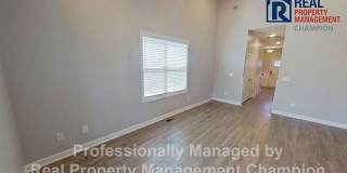 Beautiful 3 BD/2 BA End Unit Townhome in Leland Gallery 5
