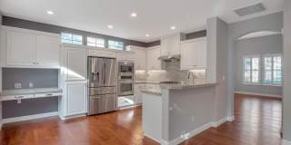 Stunning Updated 3 Bedroom Home in Desirable Tassajara Meadows Across from Emerald Glen Park Stunning Updated 3 Bedroom Home in Desirable Tassajara Meadows Across from Emerald Glen Park Gallery 11