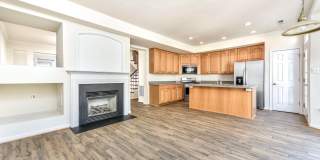 42485 REGAL WOOD Gallery 14