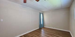 HUGE PRICE REDUCTION & READY FOR MOVE IN - AVAILABLE NOW! Gallery 18