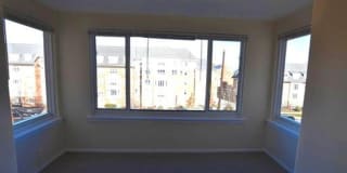 SUNNY & SPACIOUS 2 BR CONDO IS AVAILABLE IN COLLEGE PARK WALKING DISTANCE TO UMD Gallery 1