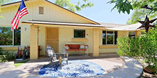 703 E AUBURN Drive Gallery 5