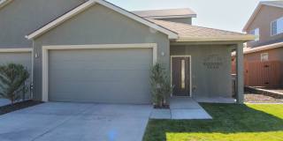3 Bedroom, 2.5 Bath Townhome in Kennewick Gallery 1