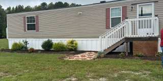 108 Flat Rock Lane Gallery 1