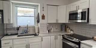 44 Henry Street Gallery 1