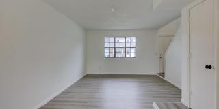 1119 S Saint Louis Avenue Gallery 3