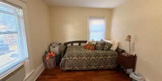 Charming Four Bedroom Home on SE Side! Gallery 29