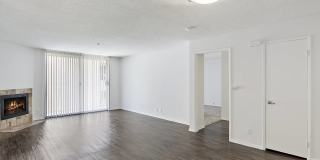 The Ruby Hollywood Gallery 15