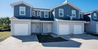 6934 Crestway Drive - 2 Gallery 1