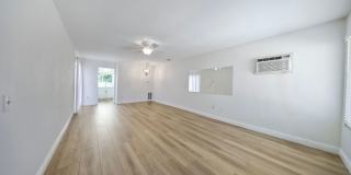 Charming 55+ Fully Remodeled 2 Br. 1 Ba. Duplex - Sunny Hills Gallery 3